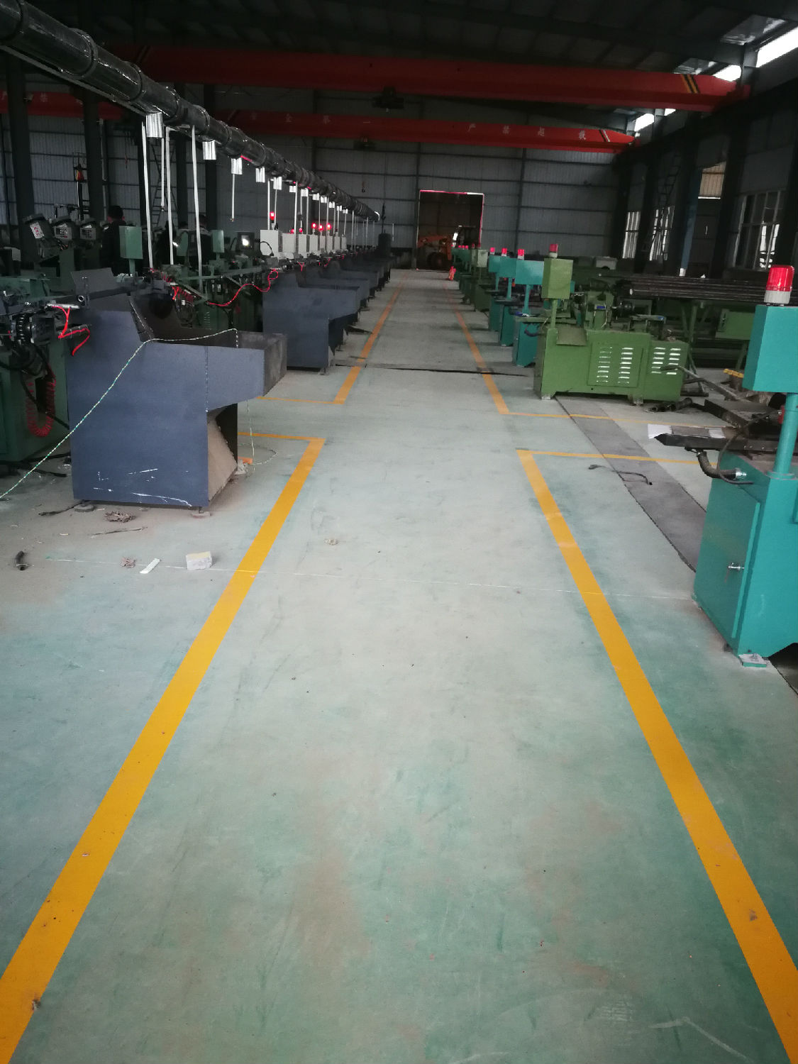 生產(chǎn)車(chē)間4.jpg 生產(chǎn)車(chē)間4.jpg